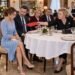 Пусть сама разберётся, — сказала Лидия Павловна с улыбкой.